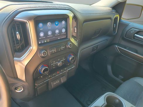 Used 2020 Chevrolet Silverado 1500 LT w/ All-Star Edition AWD/4WD image 24