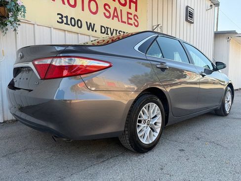 Used 2016 Toyota Camry LE FWD image 6