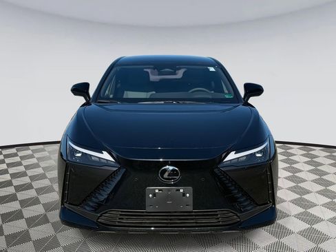 Used 2025 Lexus RZ 450e image 6
