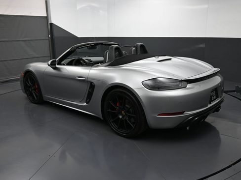 Certified 2021 Porsche 718 Boxster GTS RWD image 30