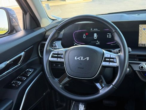 Used 2025 Kia Telluride S AWD/4WD image 15
