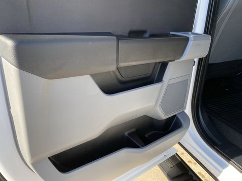 Used 2024 Ford F350 XL w/ XL Chrome Package image 17