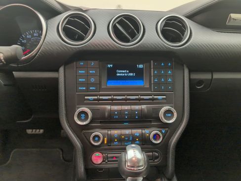 Used 2018 Ford Mustang Coupe RWD image 26