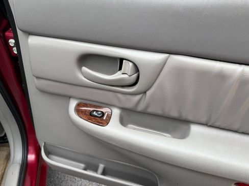 Used 2003 Buick Century Custom w/ Preferred Equipment Group 1SB image 20