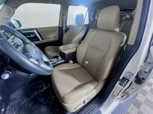 Used 2018 Toyota 4Runner Limited image 9