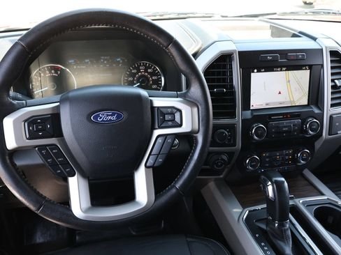 Used 2019 Ford F150 Lariat AWD/4WD image 16