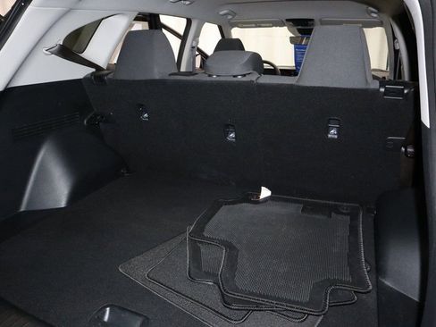 Used 2025 Kia Seltos LX image 15