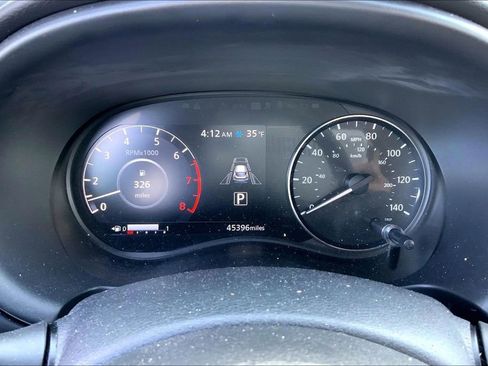 Used 2021 Nissan Kicks SR w/ SR Premium Package image 10