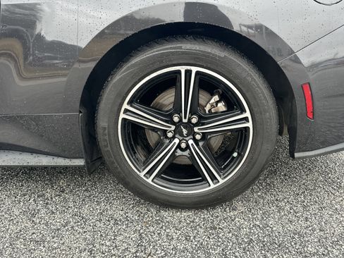 Used 2024 Ford Mustang Premium image 17