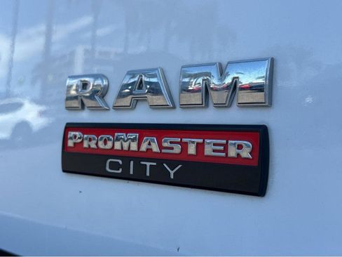 Used 2022 RAM ProMaster City Tradesman FWD image 36