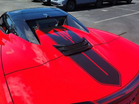 Used 2023 Chevrolet Corvette Stingray w/ Z51 Performance Package image 8