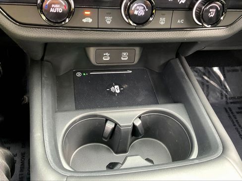 Used 2026 Honda HR-V LX image 15