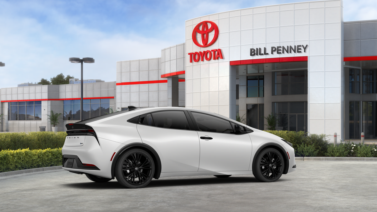 New 2027 Toyota Prius FWD image 11