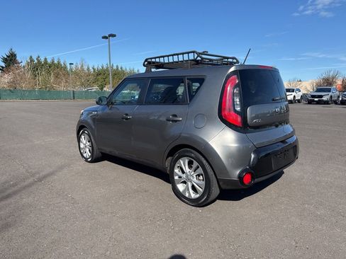 Used 2016 Kia Soul + w/ Audio Package image 5