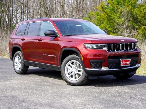 New 2026 Jeep Grand Cherokee L Laredo RWD image 2