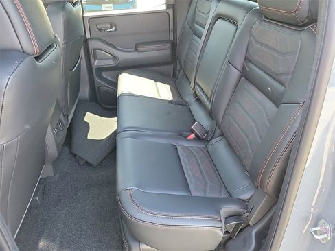 New 2025 Nissan Frontier PRO-4X w/ Pro Premium Package image 12