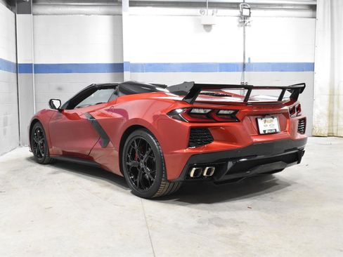 Used 2022 Chevrolet Corvette Stingray Premium Conv w/ Z51 Performance Package image 27