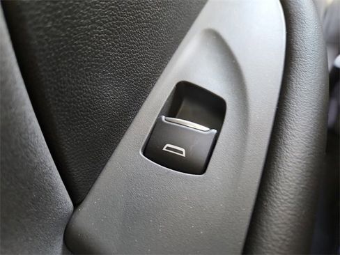 New 2025 Buick Envision Sport Touring image 11