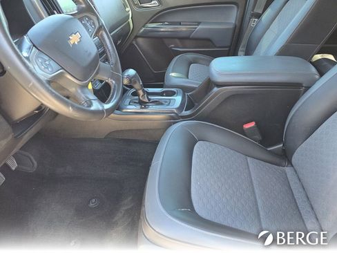 Used 2018 Chevrolet Colorado Z71 RWD image 13