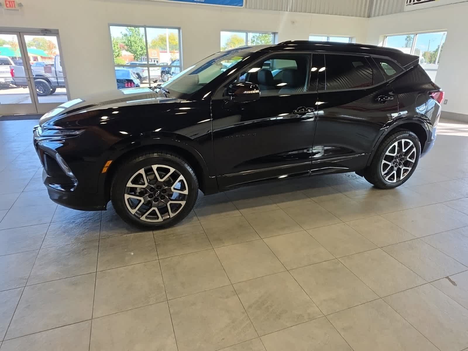 Used 2026 Chevrolet Blazer RS w/ Driver Confidence II Package AWD/4WD image 14
