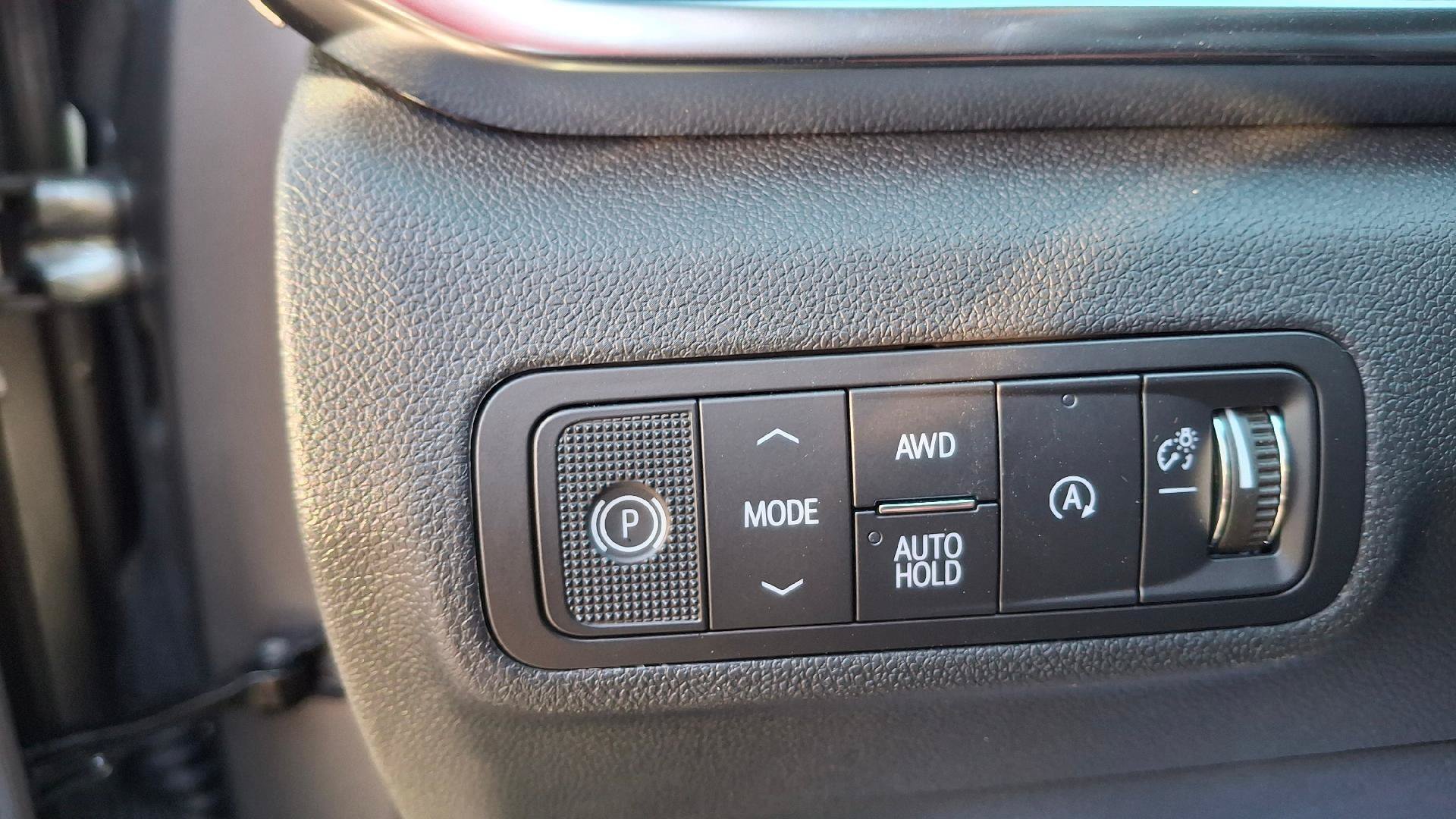 New 2027 GMC Terrain Elevation w/ Elevation Premium Package AWD/4WD image 14