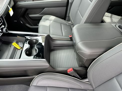 New 2026 Chevrolet Tahoe Premier AWD/4WD image 22