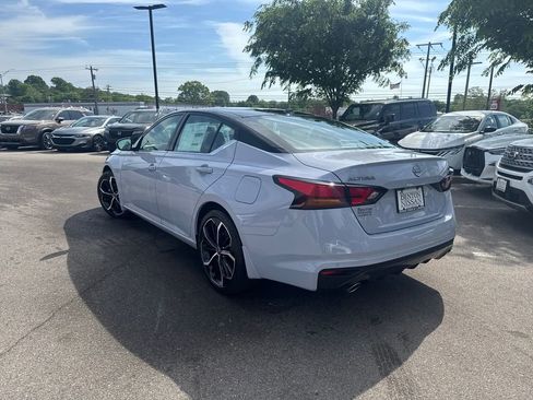 New 2026 Nissan Altima 2.5 SR FWD image 6