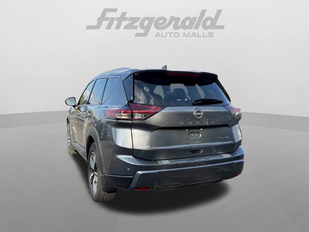 Used 2024 Nissan Rogue SL w/ SL Premium Package AWD/4WD image 9