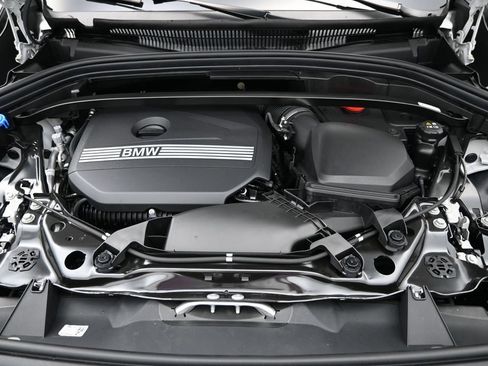 New 2026 BMW X1 xDrive28i w/ Technology Package AWD/4WD image 18