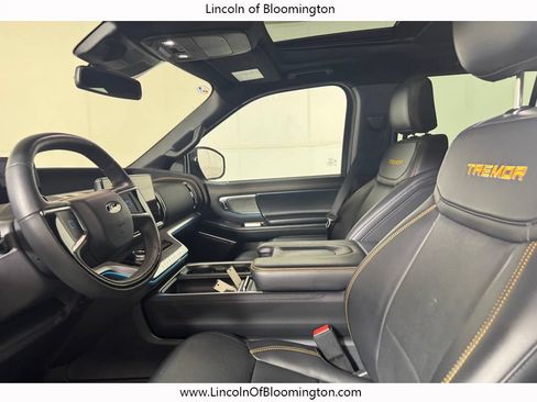 Used 2025 Ford Expedition Tremor AWD/4WD image 39