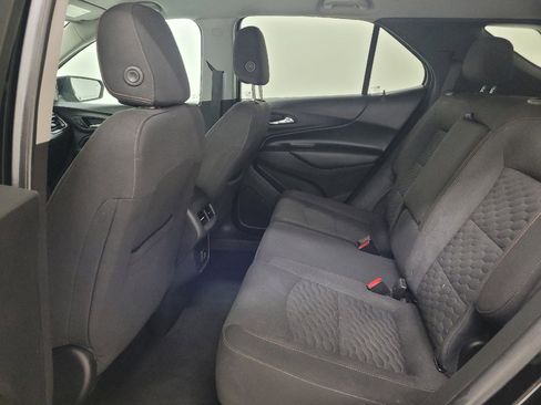 Used 2021 Chevrolet Equinox LT FWD image 18