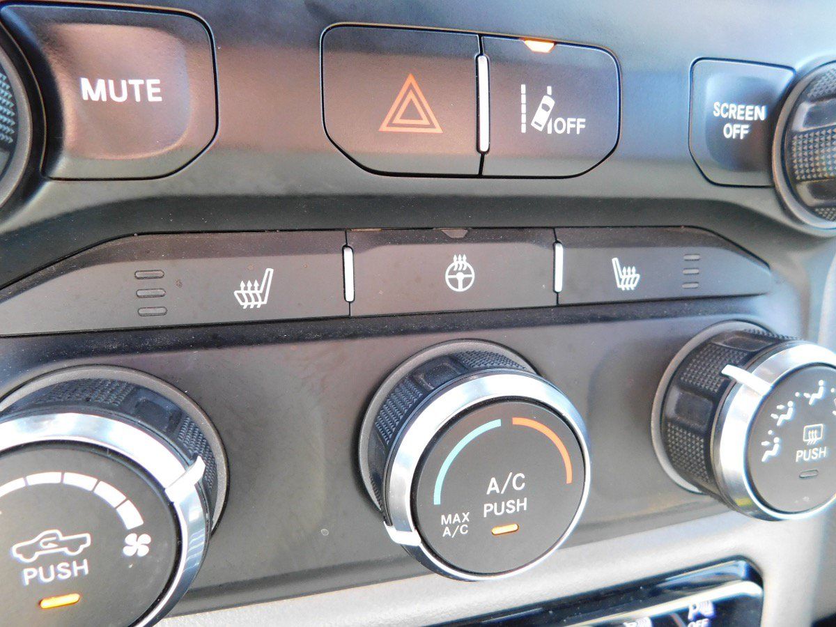 Used 2024 RAM 1500 Big Horn AWD/4WD image 20