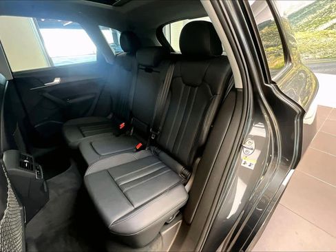 Certified 2023 Audi Q5 2.0T Premium Plus w/ Premium Plus Package image 21