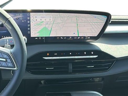 New 2025 Buick Enclave Sport Touring w/ Power Package image 17