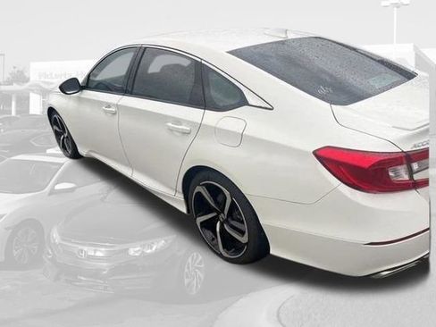 Used 2019 Honda Accord Sport image 4