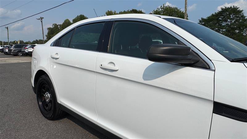 Used 2018 Ford Taurus Police Interceptor AWD image 20