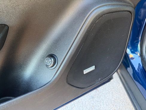 Used 2023 Chevrolet Blazer Premier image 7