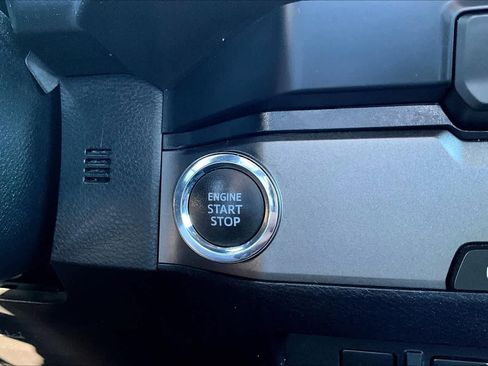 Used 2021 Toyota Tacoma TRD Sport w/ Technology Package image 34