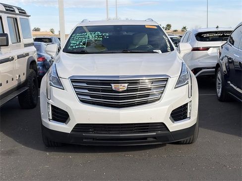 Used 2018 Cadillac XT5 Premium Luxury w/ Driver Assist Package image 2