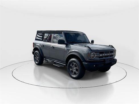 Used 2021 Ford Bronco Big Bend image 2