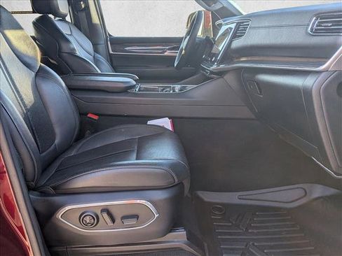 Used 2022 Jeep Wagoneer Series III image 21