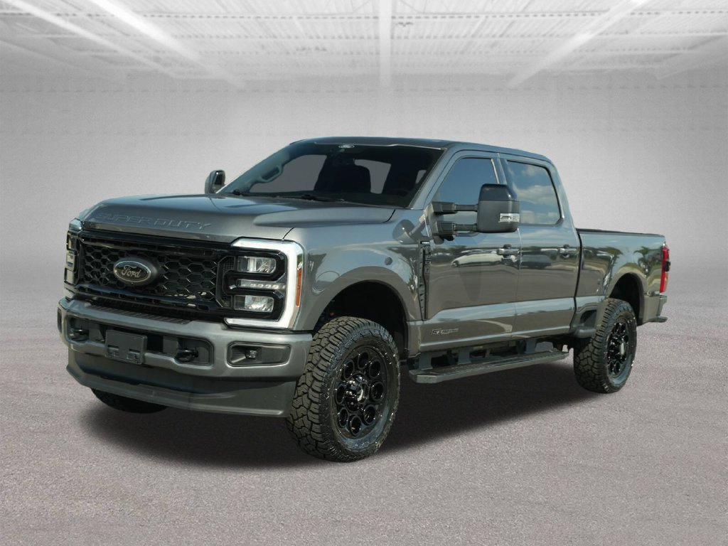 Used 2025 Ford F250 Lariat w/ Black Appearance Package AWD/4WD image 3