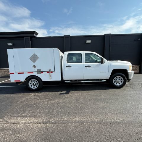 Used 2013 Chevrolet Silverado 3500 W/T w/ Skid Plate Package AWD/4WD image 10