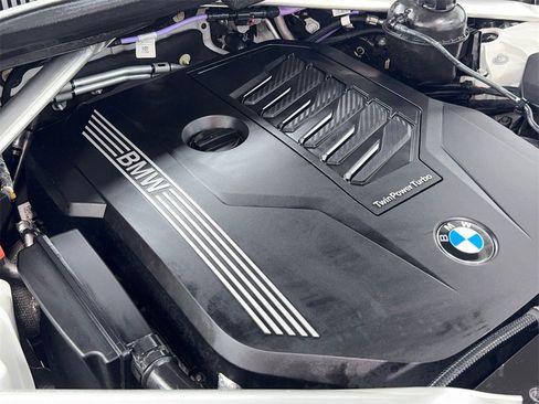 Used 2022 BMW X5 sDrive40i w/ Premium Package image 61