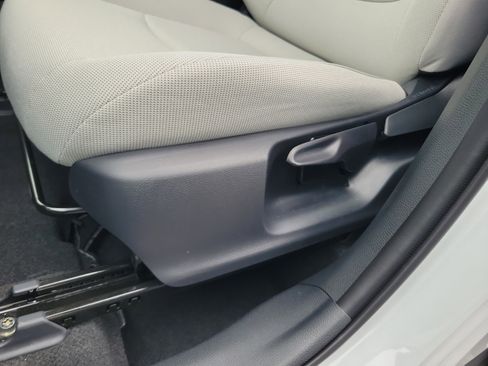 New 2026 Toyota Corolla Cross L image 12