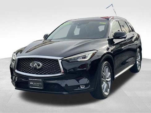 Used 2022 INFINITI QX50 Essential AWD/4WD image 2