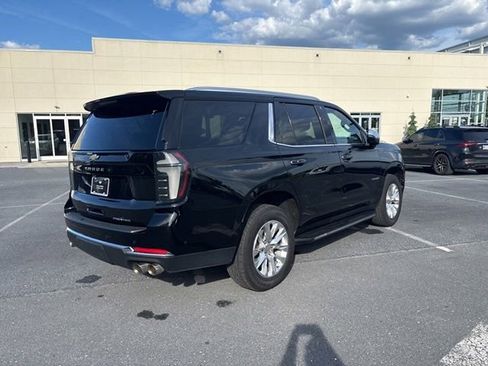 Used 2025 Chevrolet Tahoe Premier AWD/4WD image 6