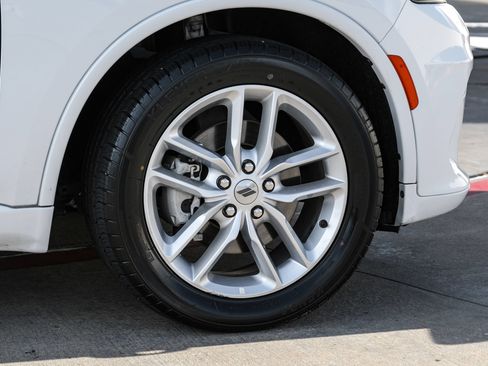 Used 2023 Dodge Durango GT RWD image 49