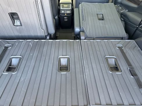 New 2026 Subaru Ascent Touring AWD/4WD image 17