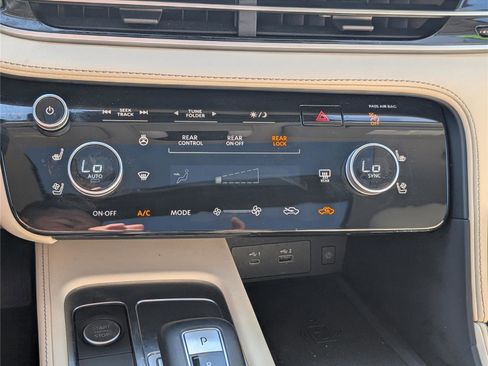 Used 2023 INFINITI QX60 Luxe w/ Cargo Package AWD/4WD image 31